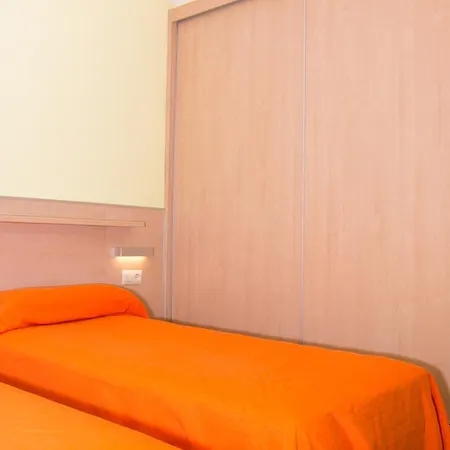 Rentalmar Cristina Families Only Villa *